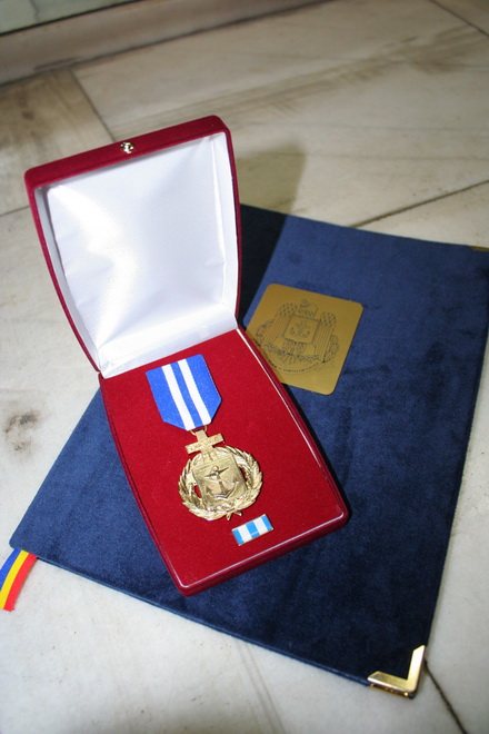 palaz a primit emblema de onoare a fortelor navale galerie foto 79791 316032 palaz a primit emblema de onoare a fortelor navale galerie foto 79791 316032