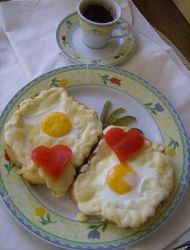 Trei idei minunate de mic dejun la pat de Sf. Valentin 