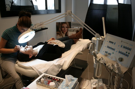 art of hair aduce soarelebronzarea organica pentru ca vara sa te prinda pregatita galerie foto 30614 art of hair aduce soarelebronzarea organica pentru ca vara sa te prinda pregatita galerie foto 30614