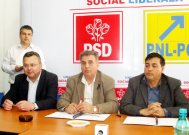 Cinci organizaţii au semnat Acordurile privind constituirea şi funcţionarea Uniunii Social Liberale (galerie foto)