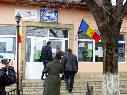 prefectul palaz in audienta la ciobanu si la garliciu digul de la ciobanu nu a fost aruncat de nimeni prefectul palaz in audienta la ciobanu si la garliciu digul de la ciobanu nu a fost aruncat de nimeni