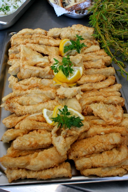 masa traditionala de florii pentru bolnavii de la spitalul de urgenta si de la sbi galerie foto 74489 masa traditionala de florii pentru bolnavii de la spitalul de urgenta si de la sbi galerie foto 74489