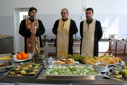 masa traditionala de florii pentru bolnavii de la spitalul de urgenta si de la sbi galerie foto 74489 masa traditionala de florii pentru bolnavii de la spitalul de urgenta si de la sbi galerie foto 74489