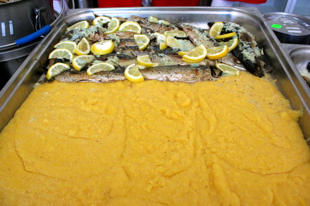 masa traditionala de florii pentru bolnavii de la spitalul de urgenta si de la sbi galerie foto 74489 masa traditionala de florii pentru bolnavii de la spitalul de urgenta si de la sbi galerie foto 74489