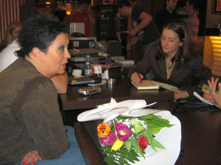 in direct de la cafe cafe monica anghel si bogdan miu au dat desteptarea la europa fm de la malul marii in direct de la cafe cafe monica anghel si bogdan miu au dat desteptarea la europa fm de la malul marii