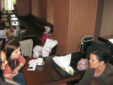 in direct de la cafe cafe monica anghel si bogdan miu au dat desteptarea la europa fm de la malul marii in direct de la cafe cafe monica anghel si bogdan miu au dat desteptarea la europa fm de la malul marii