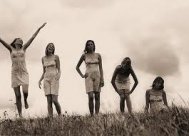 Femeia ciumată femeia măritată (de foarte tânără)