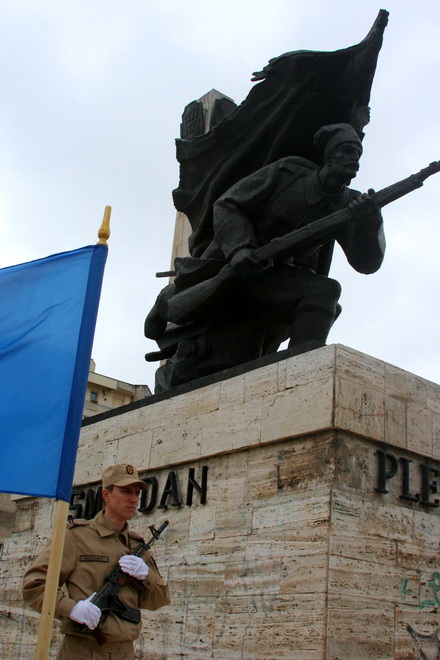 cine a participat la ceremonialul militar de ziua eroilor galerie foto 36046 325031 cine a participat la ceremonialul militar de ziua eroilor galerie foto 36046 325031