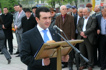 cine a participat la ceremonialul militar de ziua eroilor galerie foto 36046 325031 cine a participat la ceremonialul militar de ziua eroilor galerie foto 36046 325031