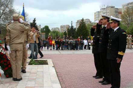 cine a participat la ceremonialul militar de ziua eroilor galerie foto 36046 325031 cine a participat la ceremonialul militar de ziua eroilor galerie foto 36046 325031