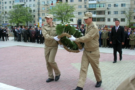 cine a participat la ceremonialul militar de ziua eroilor galerie foto 36046 325031 cine a participat la ceremonialul militar de ziua eroilor galerie foto 36046 325031