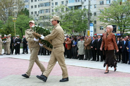 cine a participat la ceremonialul militar de ziua eroilor galerie foto 36046 325031 cine a participat la ceremonialul militar de ziua eroilor galerie foto 36046 325031