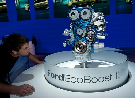 Ford-ecoboost-engine.jpg