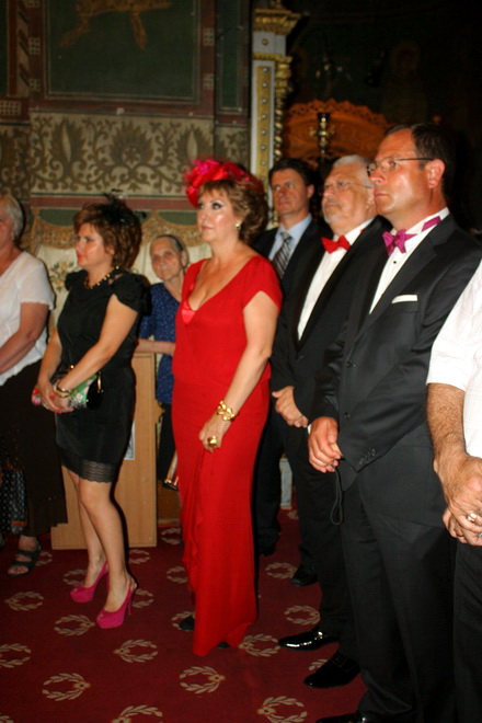 trendul nuntii regale britanice cu cape excentrice din ce familii provin finii lui radu mazare galerie