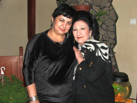 interviul online cu maria paladi prietena artistilor si amfitrioana de la o seara la constanta s a incheiattema interviul online cu maria paladi prietena artistilor si amfitrioana de la o seara la constanta s a incheiattema