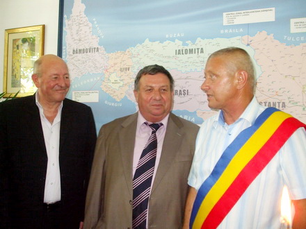 s a inaugurat sectia apa canal a sc raja sa constanta la tandarei primarul din tandarei daca nu incheiam s a inaugurat sectia apa canal a sc raja sa constanta la tandarei primarul din tandarei daca nu incheiam