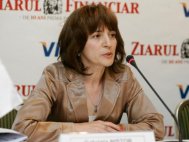 Creditele se vând mai bine ca anul trecut, spune şefa retailului BT