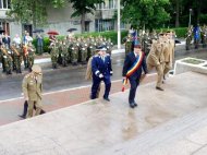 Coroane în memoria eroilor români