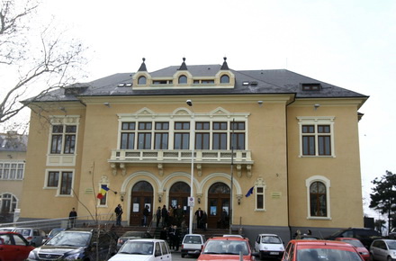 zander_-_tribunal.jpg zander_-_tribunal.jpg