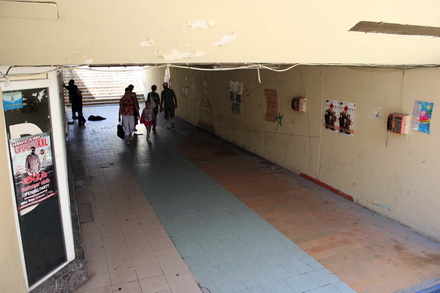 nesiguranta si mirosuri pestilentiale primaria a mutat trecerea de pietoni de la tomis prin pasajul mizerabil nesiguranta si mirosuri pestilentiale primaria a mutat trecerea de pietoni de la tomis prin pasajul mizerabil