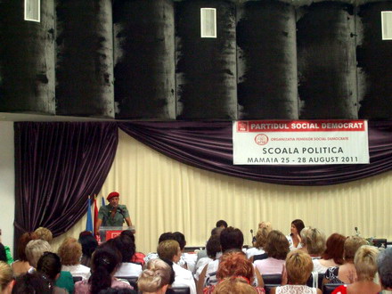 adunarea de la malul marii a femeilor pesediste amorezate de primarul constantei mazare de la echipa adunarea de la malul marii a femeilor pesediste amorezate de primarul constantei mazare de la echipa