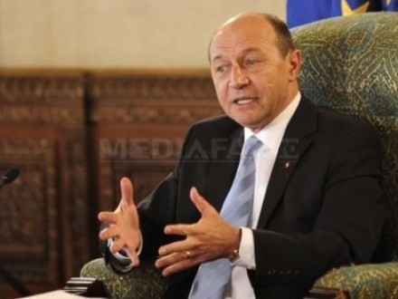 basescu-bogdan-maran-e1312895333840.jpg