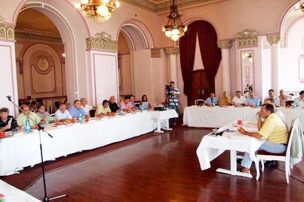 povestile consilierilor locali despre cazino in era mazare galerie foto 27978 341202 povestile consilierilor locali despre cazino in era mazare galerie foto 27978 341202