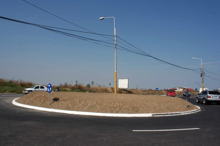 sens giratoriu amenajat intr o noapte afla unde galerie foto 72023 341590 sens giratoriu amenajat intr o noapte afla unde galerie foto 72023 341590