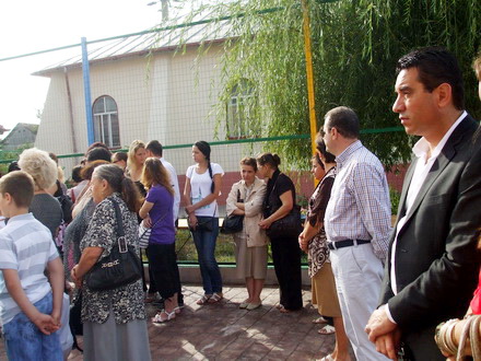 prima gradinita eco din judet la poarta alba prefectul palaz si primarul delicoti au taiat panglica inaugurala