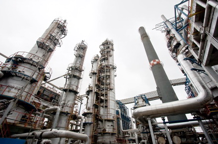 firme_Rompetrol_Petromidia_01.jpg