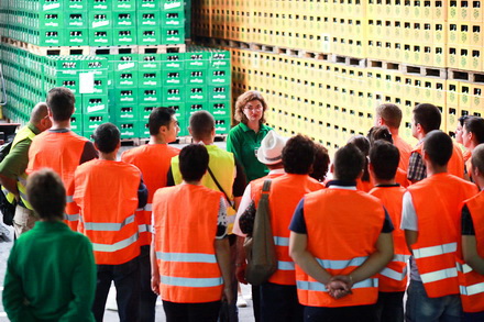 peste 800 de constanteni au deschis portile fabricii de bere heineken galerie foto 78368 345276 peste 800 de constanteni au deschis portile fabricii de bere heineken galerie foto 78368 345276