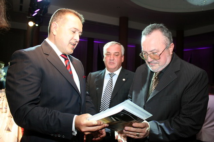 vezi ce societati au fost premiate la topul firmelor ccina 2010 galerie foto 35232 348245 vezi ce societati au fost premiate la topul firmelor ccina 2010 galerie foto 35232 348245