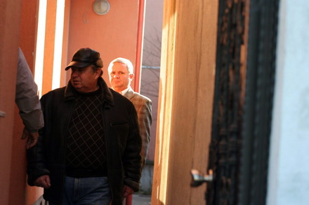 in hora si consilierii edilul din kogalniceanu in birourile dna galerie foto 86283 351120 in hora si consilierii edilul din kogalniceanu in birourile dna galerie foto 86283 351120