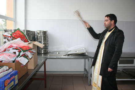 sc arimex comexim 2000 srl a vorbit cu mos nicolae si a trimis dulciuri copiilor din spital galerie foto sc arimex comexim 2000 srl a vorbit cu mos nicolae si a trimis dulciuri copiilor din spital galerie foto
