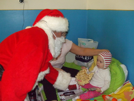 mos craciun a sosit la spital zaboveste pana pe 25 decembrie galerie foto 53232 352229 mos craciun a sosit la spital zaboveste pana pe 25 decembrie galerie foto 53232 352229