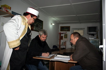 ce cautau inspectorii primariei constanta la geamie galerie foto 70550 352729 ce cautau inspectorii primariei constanta la geamie galerie foto 70550 352729