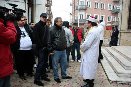 ce cautau inspectorii primariei constanta la geamie galerie foto 70550 352729 ce cautau inspectorii primariei constanta la geamie galerie foto 70550 352729