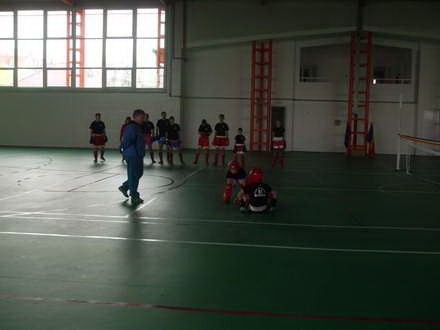 la valu lui traian s au inaugurat case pentru tineri si sala de sport pentru campioni galerie foto 40765 la valu lui traian s au inaugurat case pentru tineri si sala de sport pentru campioni galerie foto 40765