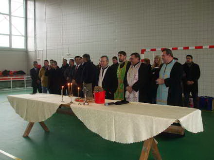 la valu lui traian s au inaugurat case pentru tineri si sala de sport pentru campioni galerie foto 40765 la valu lui traian s au inaugurat case pentru tineri si sala de sport pentru campioni galerie foto 40765