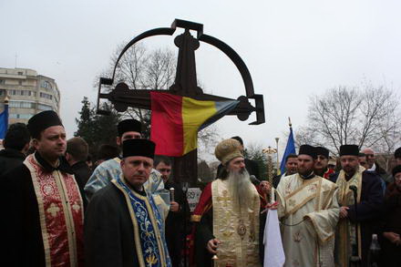 de ziua revolutieinicolae mavrodin si metin cerhez s au dat in spectacol galerie foto 30078 353619 de ziua revolutieinicolae mavrodin si metin cerhez s au dat in spectacol galerie foto 30078 353619