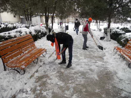 otpdl cernavoda a ajutat la dezapezirea gospodariilor 77118 357185 otpdl cernavoda a ajutat la dezapezirea gospodariilor 77118 357185