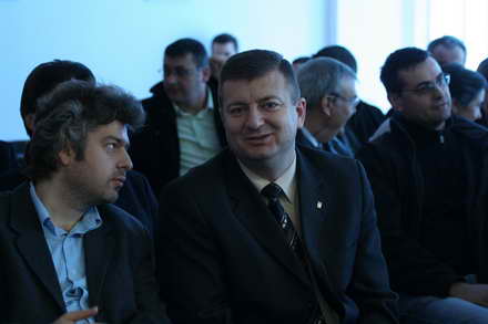 tripla lansare la muzeul marinei romane colonelul cojoc sigur ca am emotii ca nu sunt robot galerie foto tripla lansare la muzeul marinei romane colonelul cojoc sigur ca am emotii ca nu sunt robot galerie foto