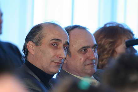 tripla lansare la muzeul marinei romane colonelul cojoc sigur ca am emotii ca nu sunt robot galerie foto tripla lansare la muzeul marinei romane colonelul cojoc sigur ca am emotii ca nu sunt robot galerie foto