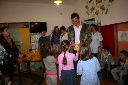 politicienii si isj constanta taxeaza vorbele primarului cu incalecatul mazare recunoaste poate n a fost politicienii si isj constanta taxeaza vorbele primarului cu incalecatul mazare recunoaste poate n a fost