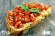 Bruschetta cu rosii