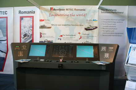 participa 35 de firme din 12 tari a inceput cea de a noua editie a expozitiei maritime internationale participa 35 de firme din 12 tari a inceput cea de a noua editie a expozitiei maritime internationale