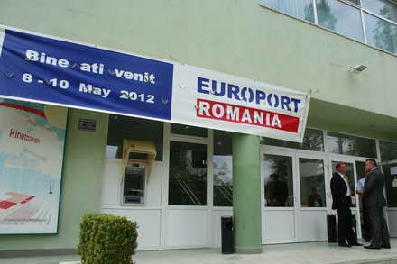 participa 35 de firme din 12 tari a inceput cea de a noua editie a expozitiei maritime internationale participa 35 de firme din 12 tari a inceput cea de a noua editie a expozitiei maritime internationale