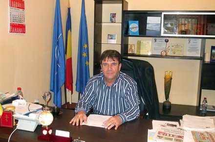 05_Crucea_primar_Gheorghe_Frigioi_03.jpg