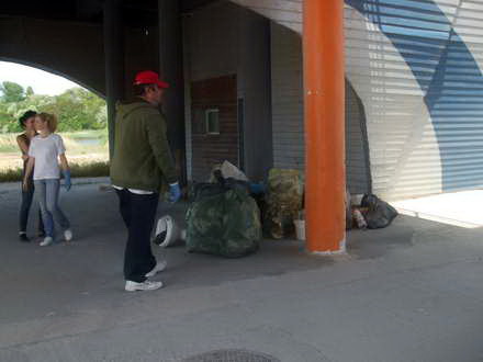 alaturi de angajati ai primariei si de sute de voluntari ovidiu brailoiu a ecologizat orasul in cadrul alaturi de angajati ai primariei si de sute de voluntari ovidiu brailoiu a ecologizat orasul in cadrul