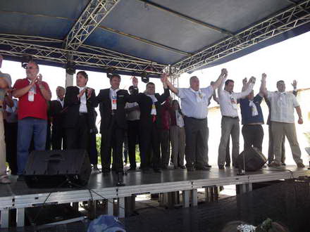 sute de localnici si o armata de consilieri alaturi de gheorghe frigioi primarul de la crucea si a lansat sute de localnici si o armata de consilieri alaturi de gheorghe frigioi primarul de la crucea si a lansat